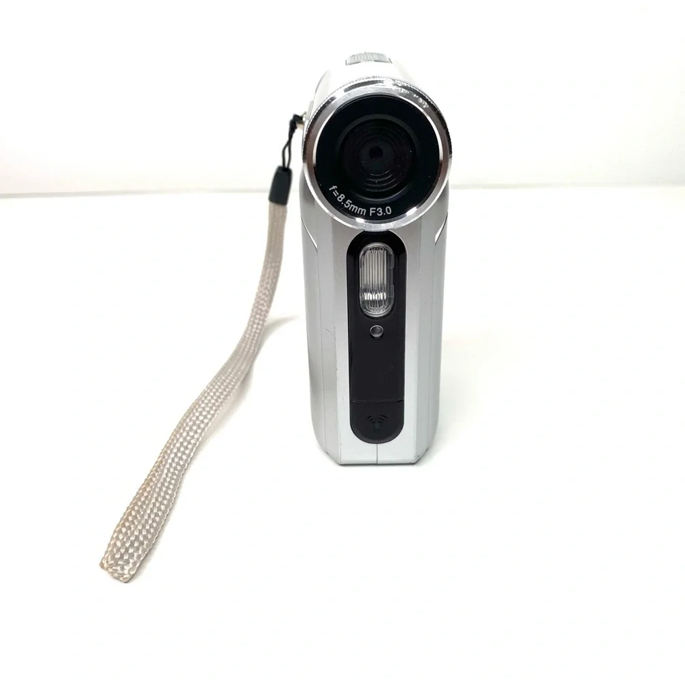 VTG GFM Mini 8X Digital Zoom Video Camcorder Model No. DV165 Battery Operated
